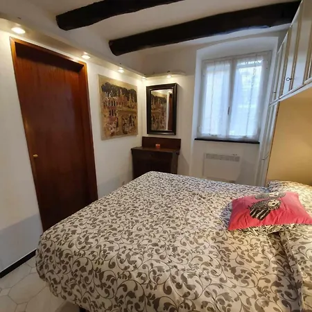 La Nicolina By Interhome Apartman
